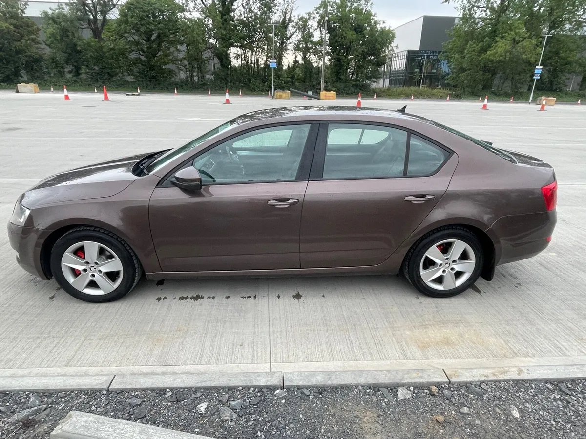 Skoda Octavia 1.6 TDI - Image 4