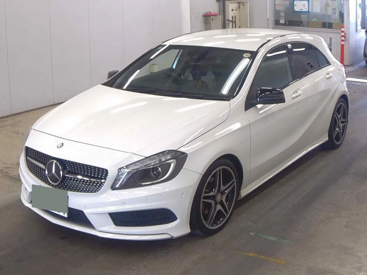 MERCEDES BENZ A180 AMG LINE AUTO 2014 - Image 1