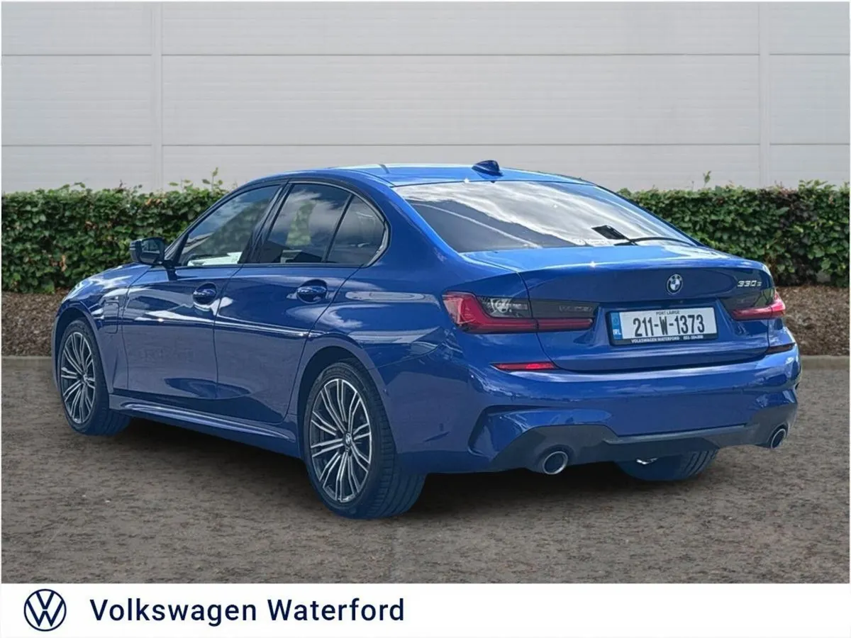 BMW 3-Series 330e M Sport Auto - Image 3