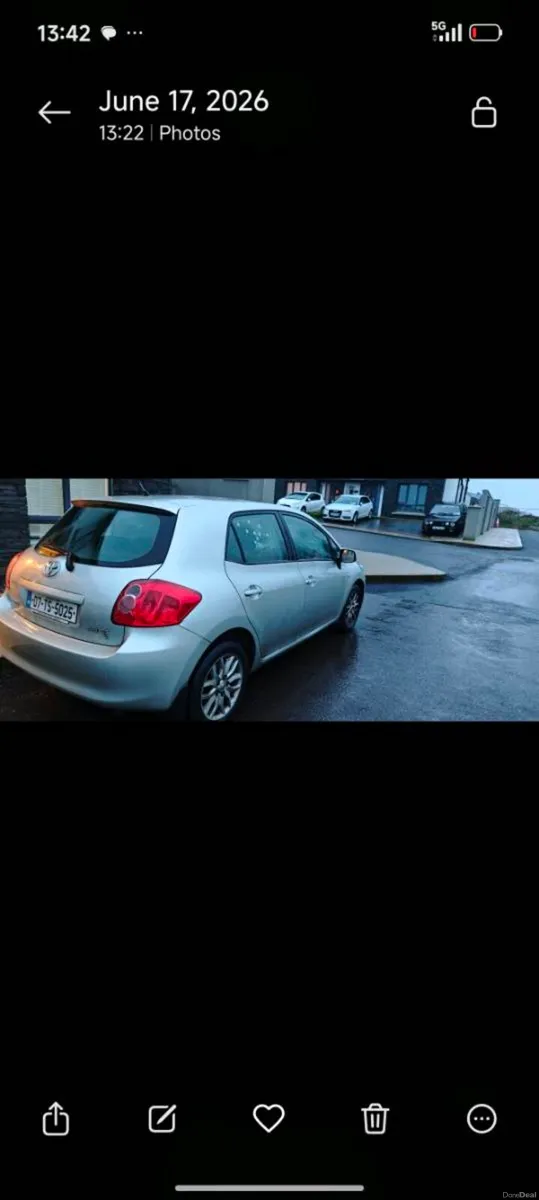 Toyota auris - Image 1