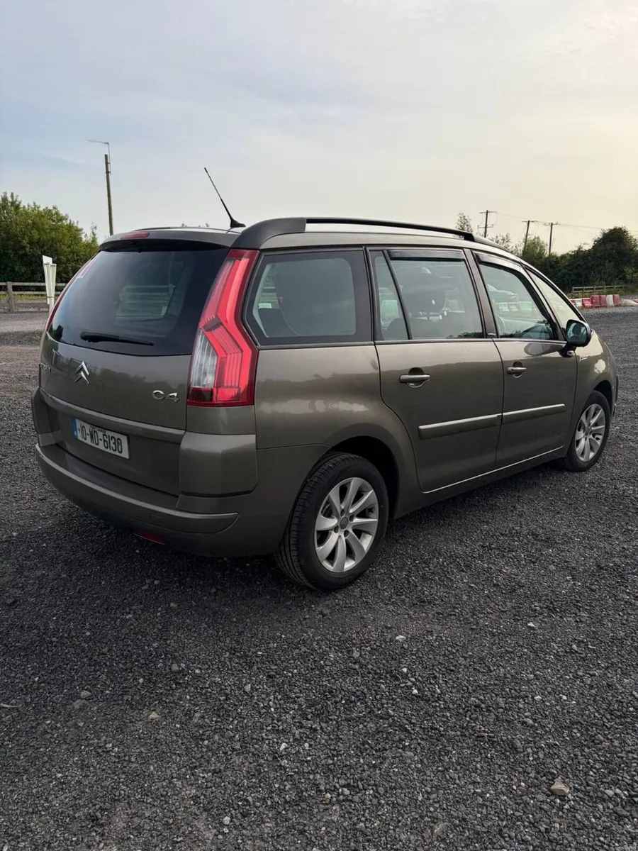 Citroen Grand C4 Picasso 2010 - Image 3