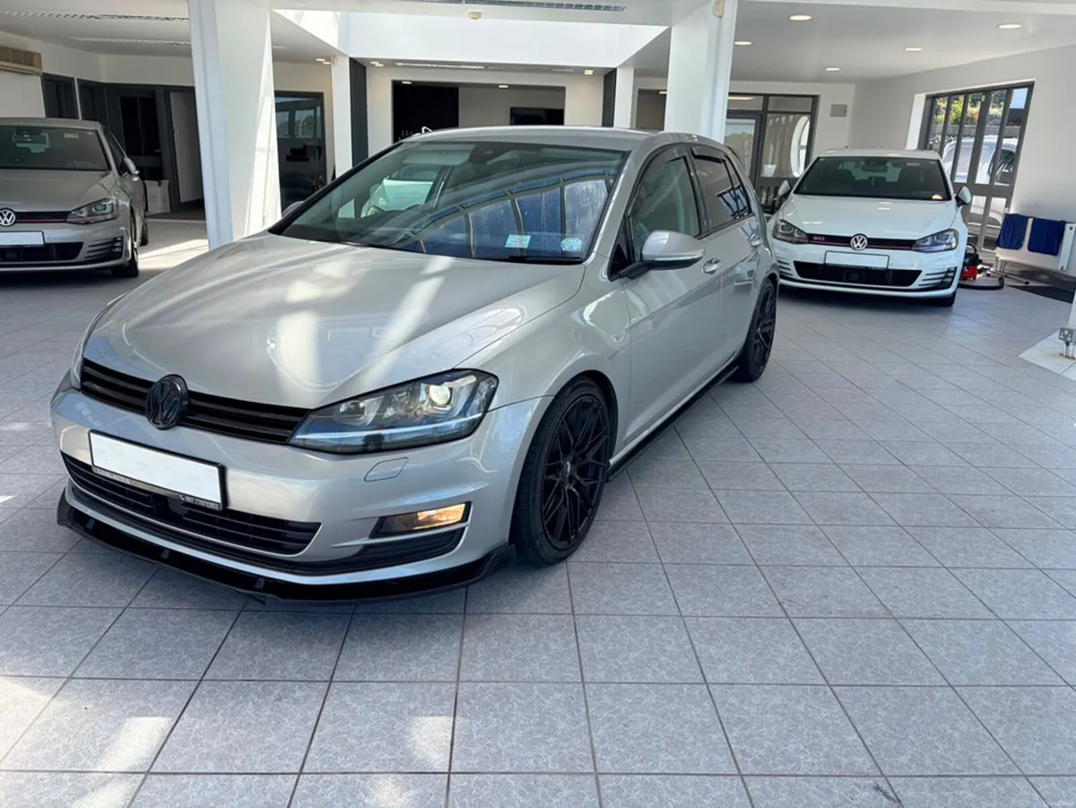 Volkswagen Golf 1.4 DBA-AUCPT 5DR AUTO - Image 1