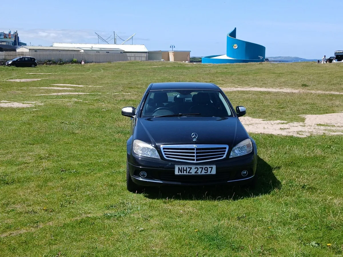 Mercedes-Benz C-Class 2008 - Image 1