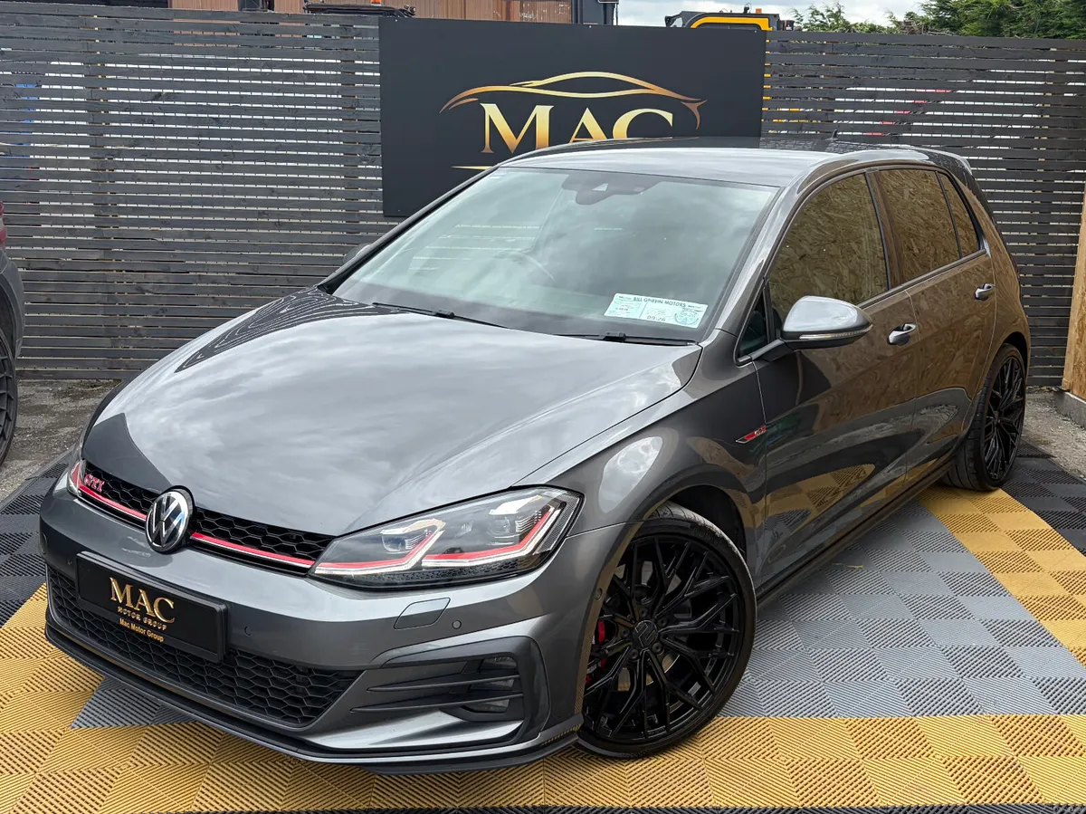 Volkswagen Golf GTI Manual Performance pack - Image 1