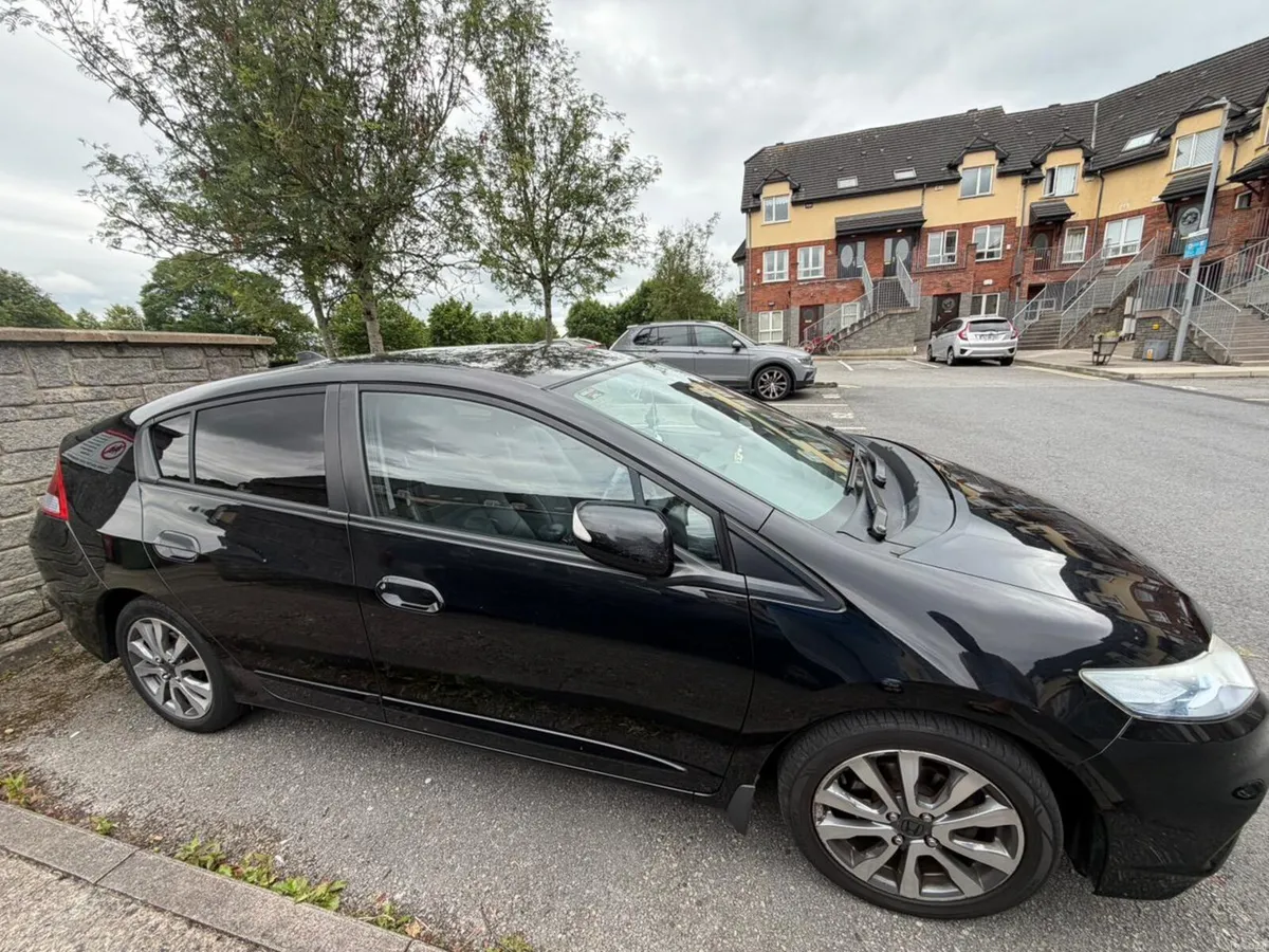 Honda Insight Hybrid Automatic - Image 3