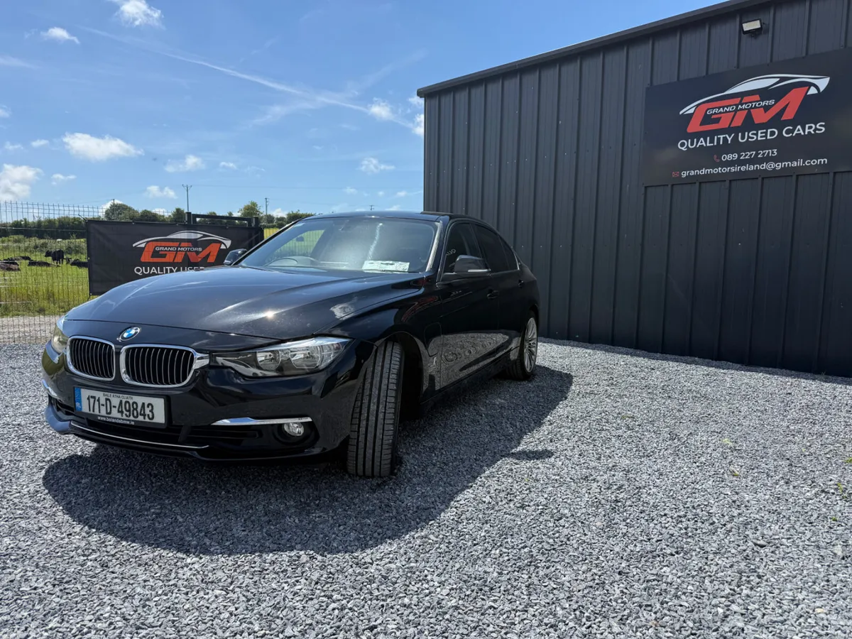2017 BMW 3-Series Luxury Plug in Hybrid - Image 2