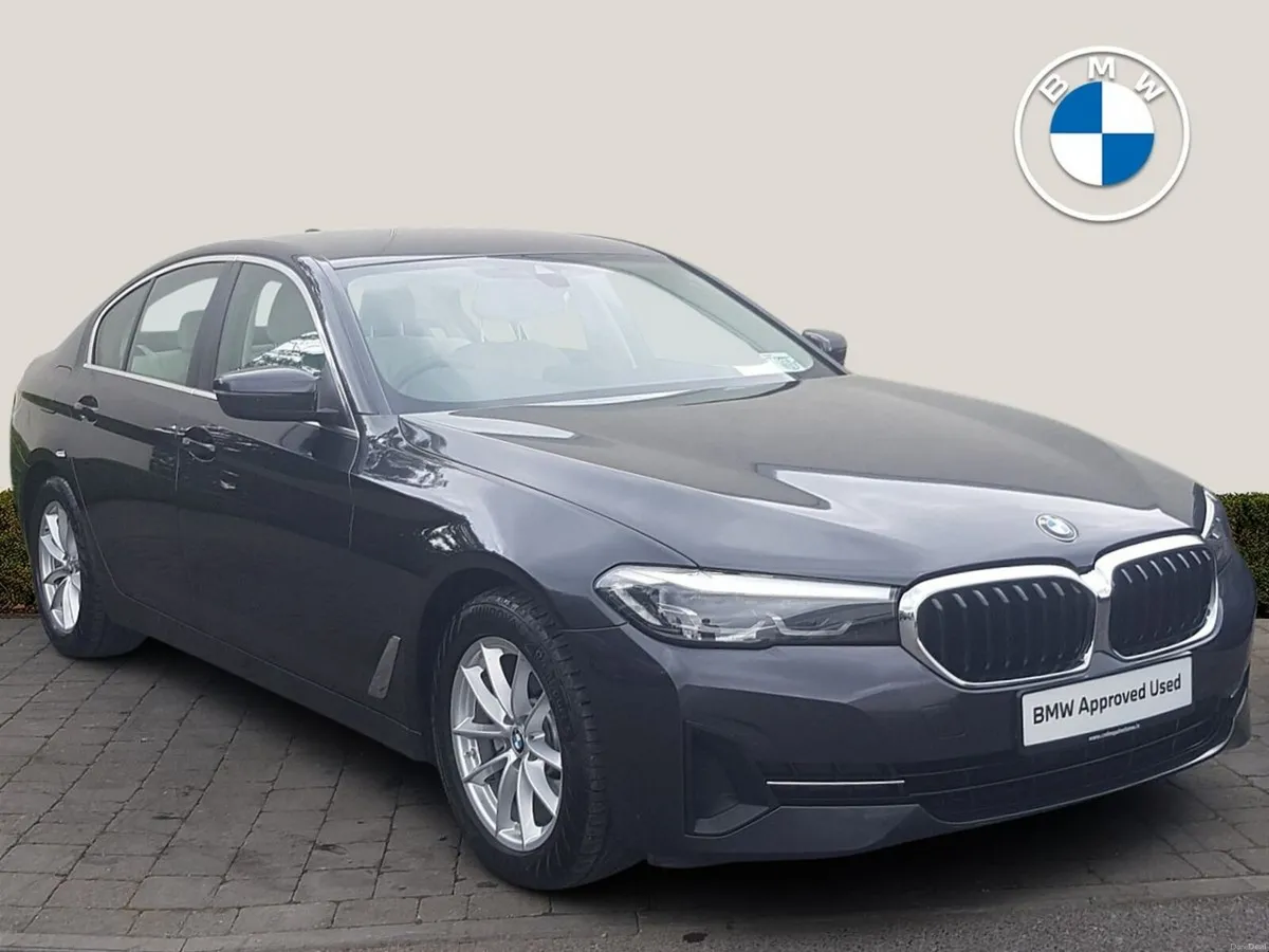 BMW 5-Series 520d SE - Image 1