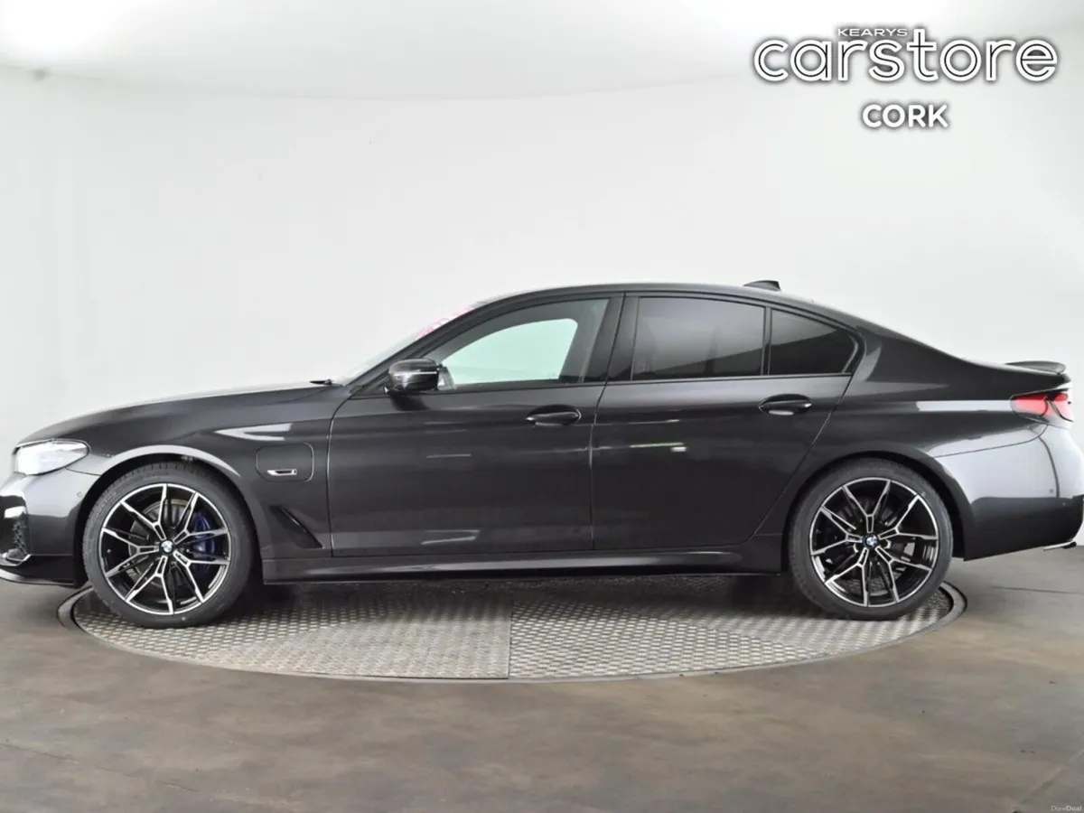 BMW 5-Series 530 E M Sport Auto - Image 6