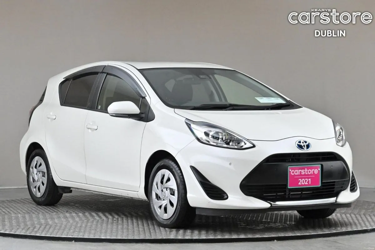 Toyota Aqua 1.5 VVT-i HYBRID **REVERSE CAM**ANDROI - Image 1
