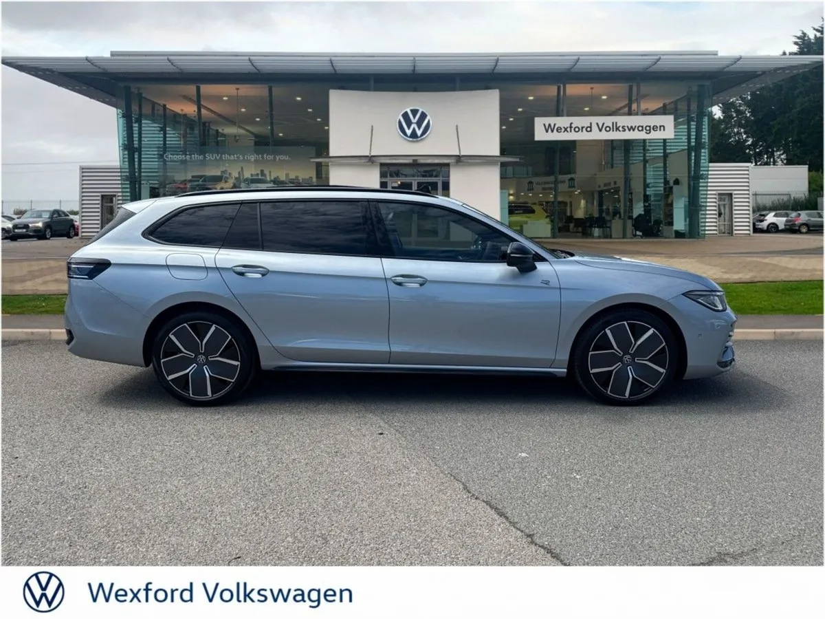Volkswagen Passat R-LINE 2.0 TDI 150HP DSG - Image 5
