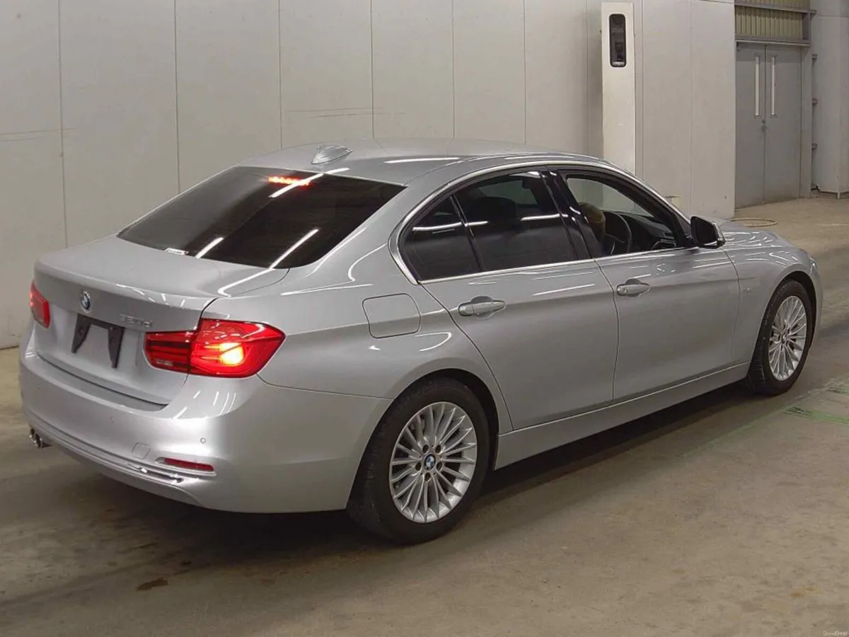 BMW 320D LUXURY AUTO 2017 - Image 2