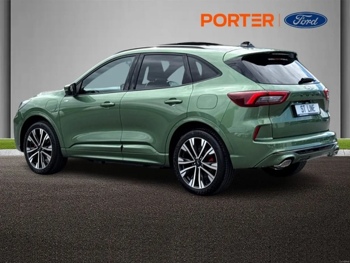 Ford Kuga *UPGRADED ALLOYS* *PAN ROOF* *ST LINE X - Image 3