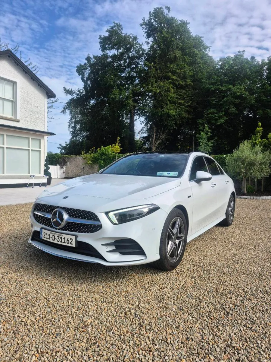 Mercedes A250E hybrid. Perfect condition, 1 owner - Image 1