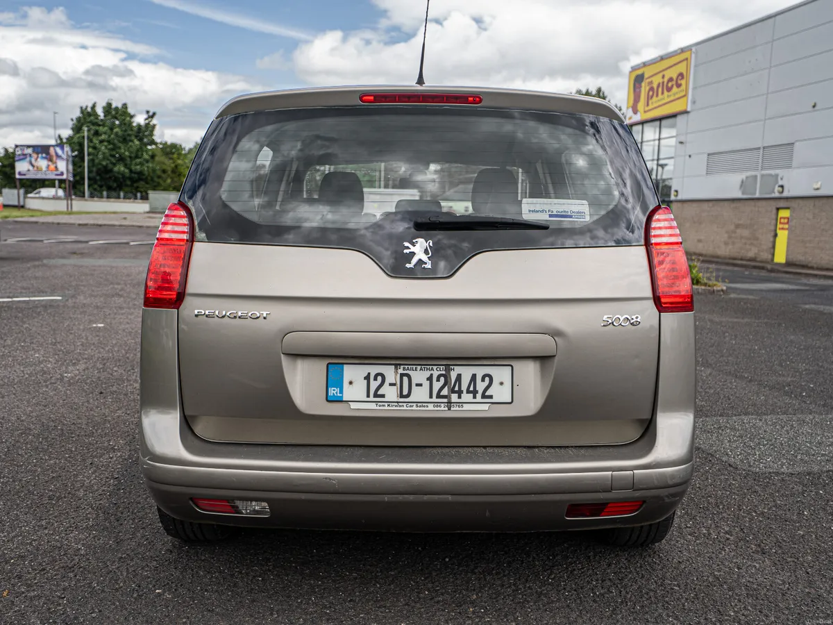 Peugeot 5008 2012 - Image 4