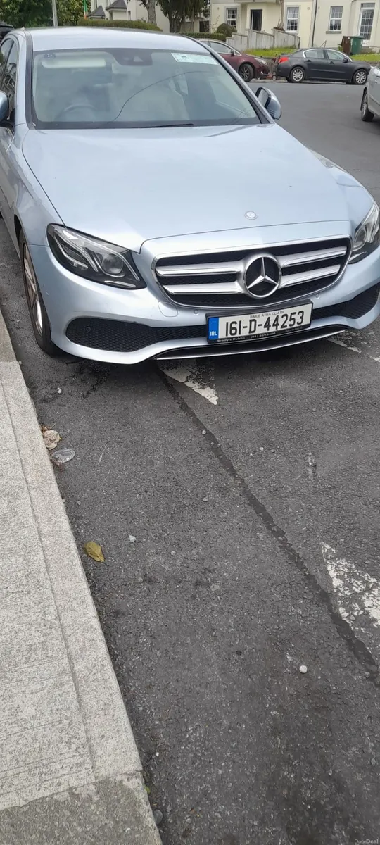Mercedes-Benz E-Class 2016 - Image 4