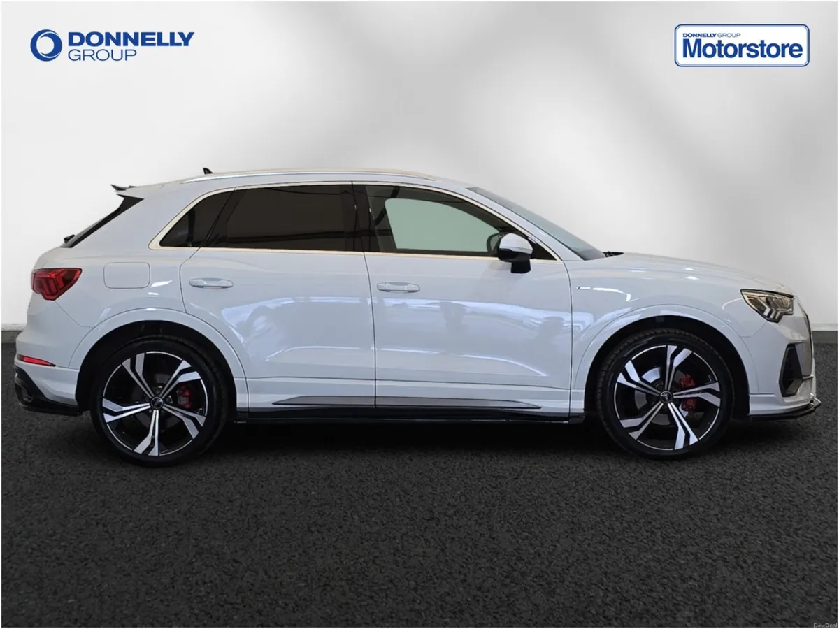 Audi Q3 Diesel Estate S Line - Image 3