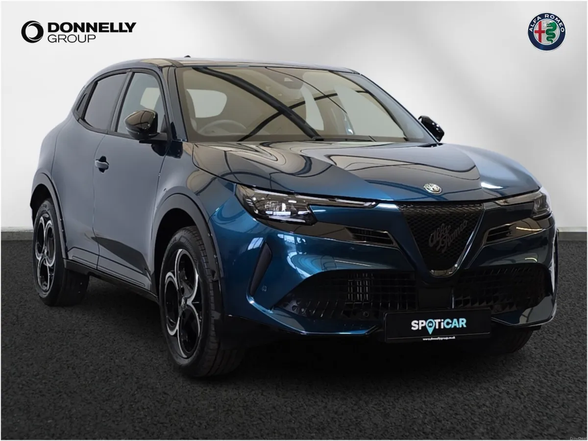 Alfa Romeo Junior Hatchback - Image 1