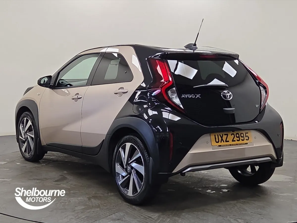 Toyota Aygo X Hatchback Exclusive - Image 2