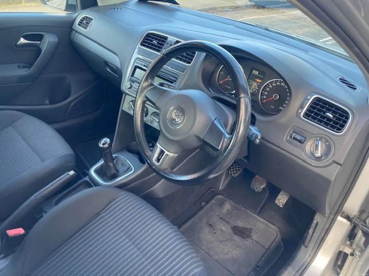 Volkswagen Polo 2010 - Image 3