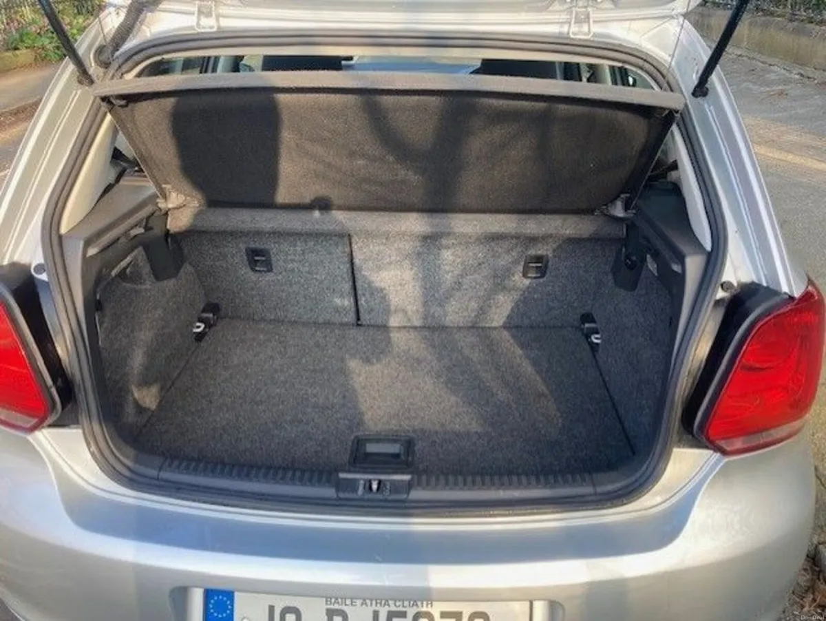Volkswagen Polo 2010 - Image 4