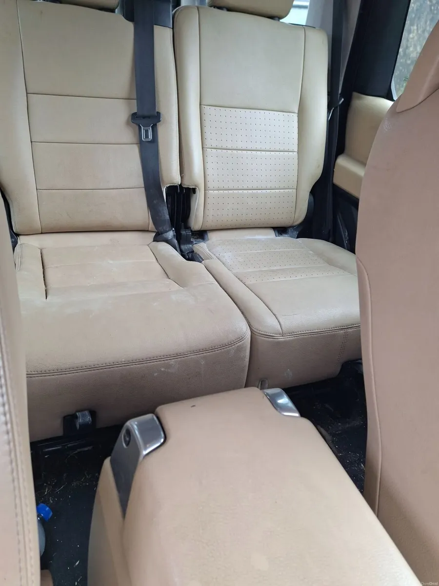 Land Rover Discovery 2007 - Image 2