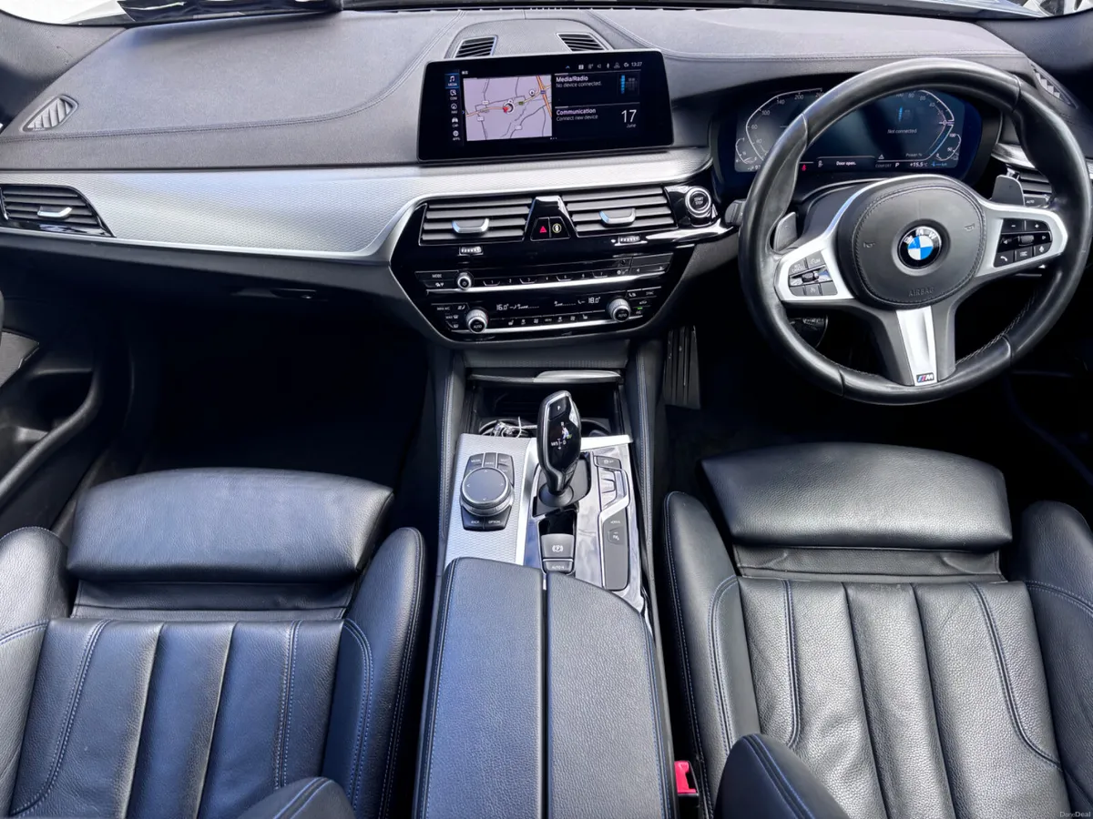 2019 BMW 5 SERIES 530E  XDRIVE M SPORT - Image 2