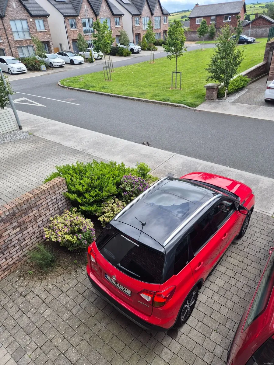 Suzuki Vitara 2016 GLX - Image 4
