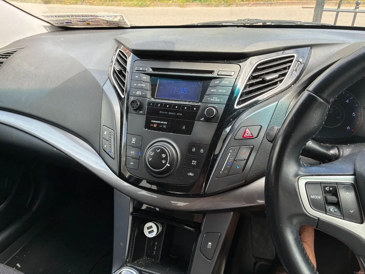 Hyundai i40 2013 (Taxed, needs NCT see attached) - Image 3