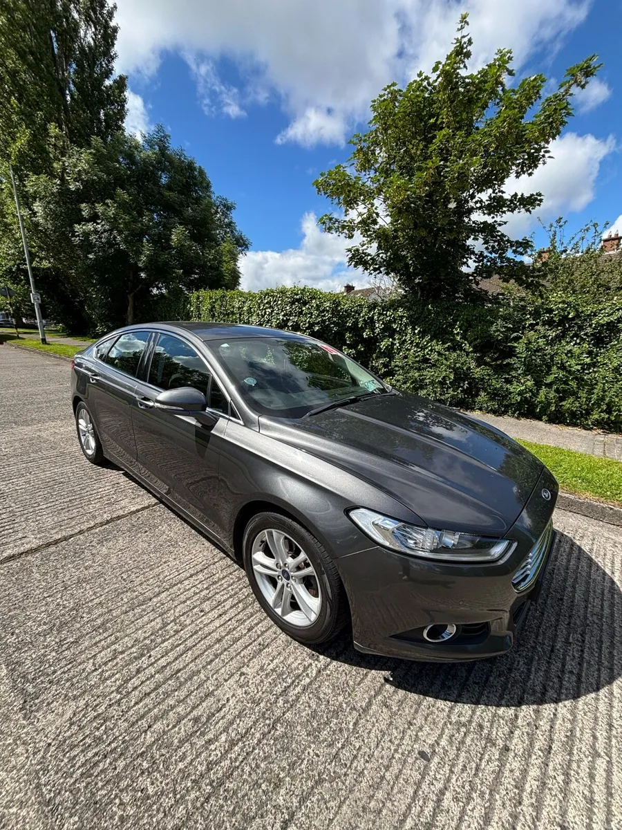 Ford Mondeo 1.6L Zetec - Image 1