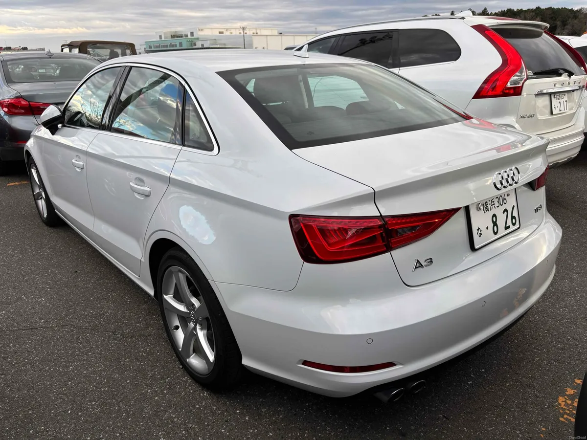 AUDI A3 SALOON 1.4 TFSI AUTO 2016 - Image 2