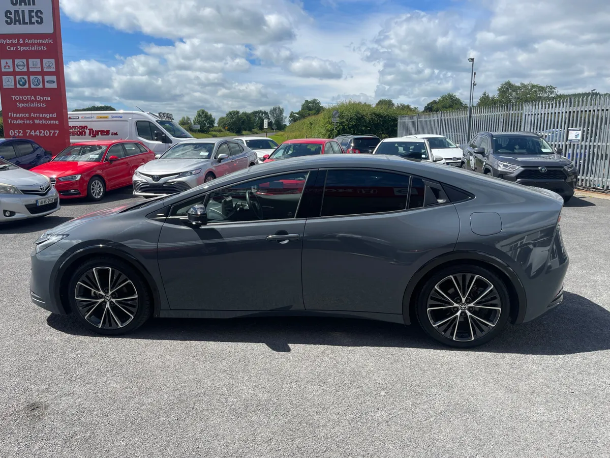 2023-1 Toyota Prius - Image 4