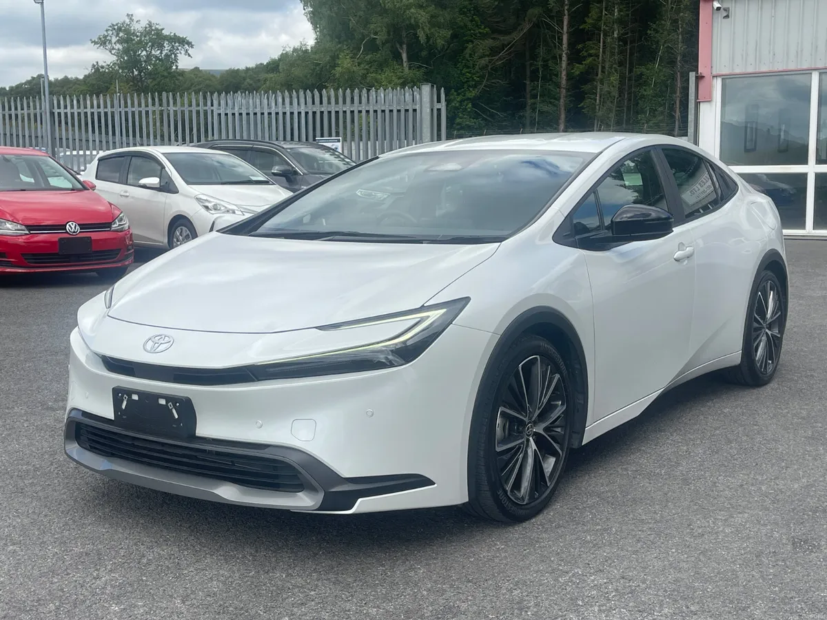 2023-1 Toyota Prius - Image 4