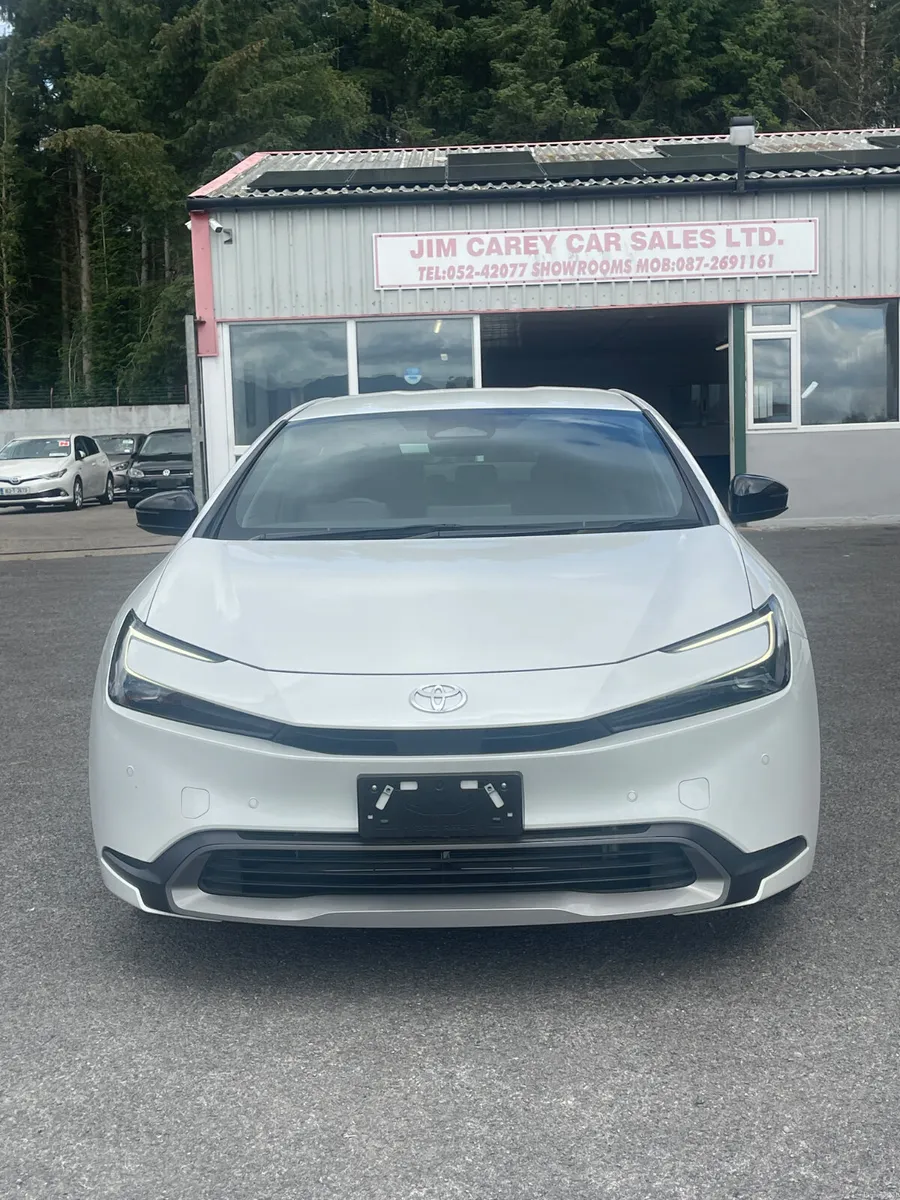 2023-1 Toyota Prius - Image 3