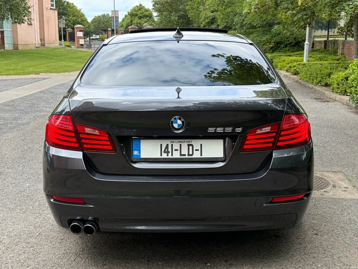 F10 525D TWIN TURBO  LOW KM NEW NCT 5/27 - Image 4