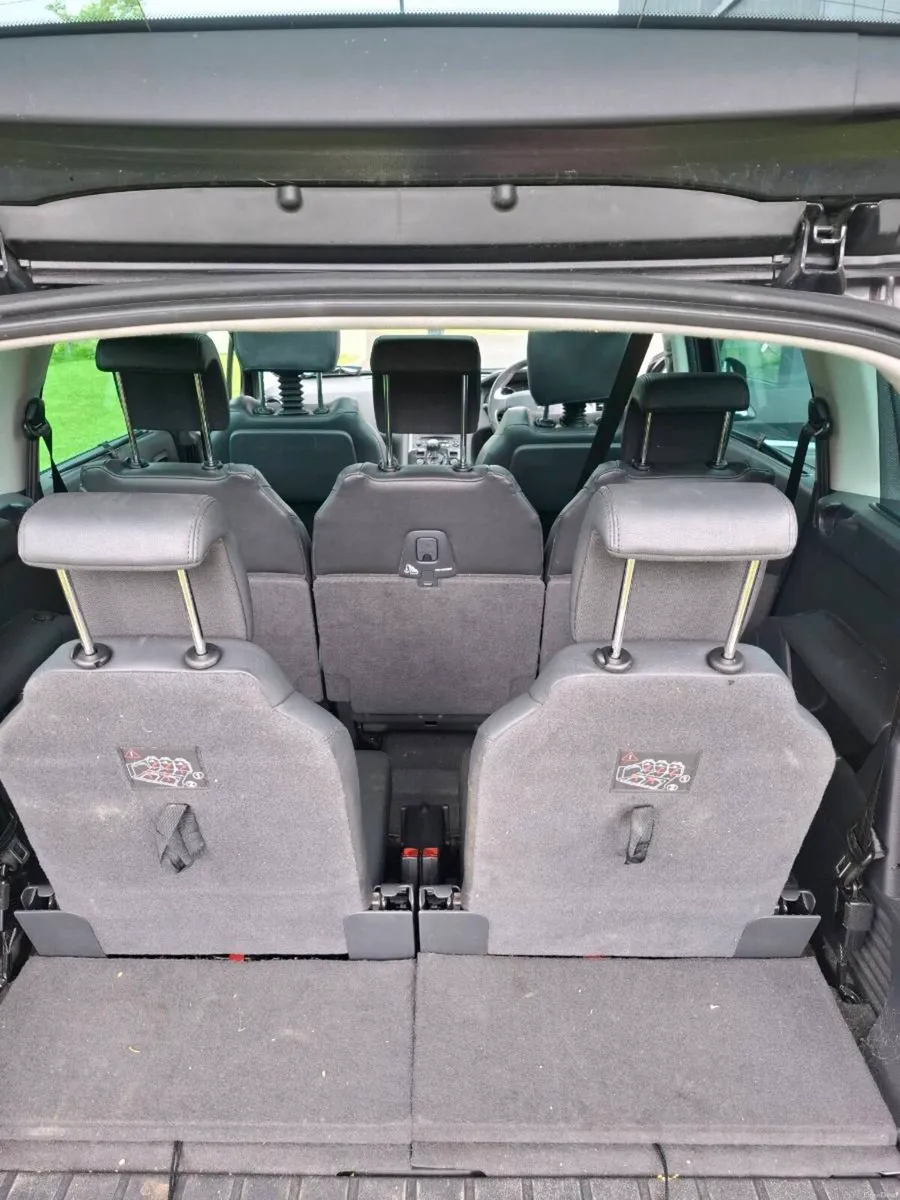 Peugeot 5008 HDI 7 Seater - Image 2
