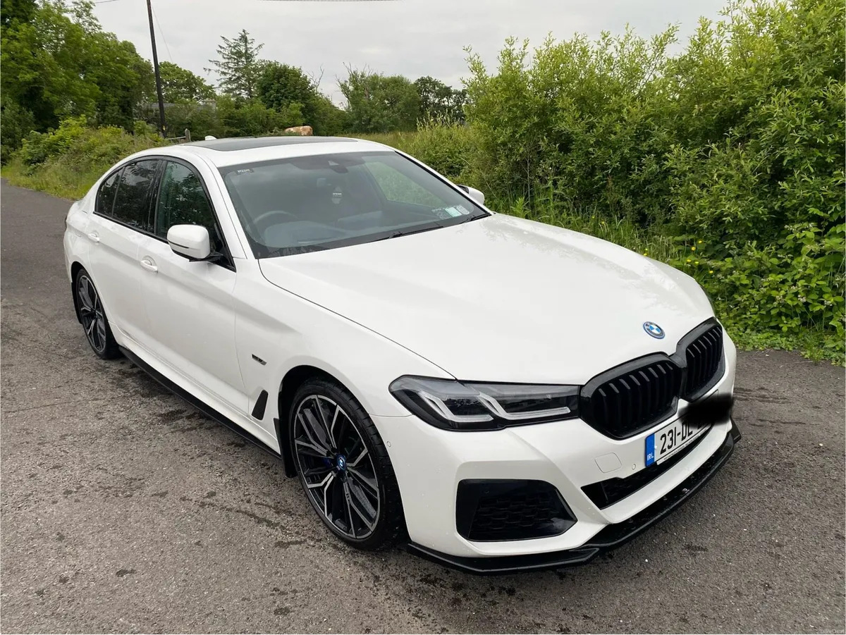 BMW 530e Xdrive - Image 2