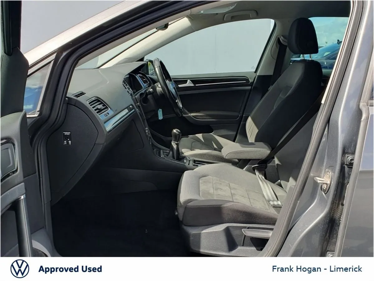 Volkswagen Golf HIGHLINE 1.6 TDi 115HP - CALL/TEXT - Image 4