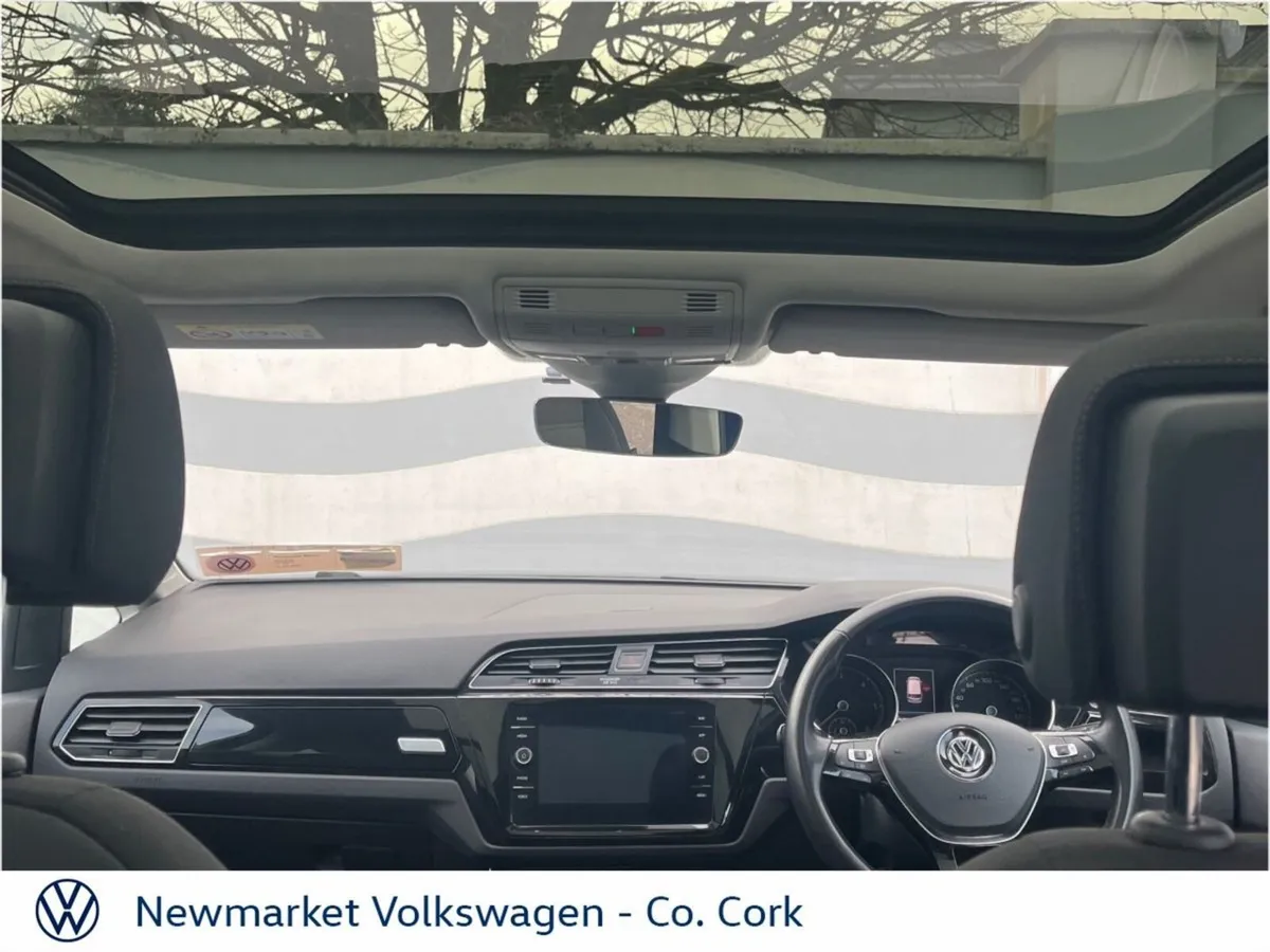 Volkswagen Touran 1.6TDI 115BHP HIGHLINE 6 SPEED S - Image 2