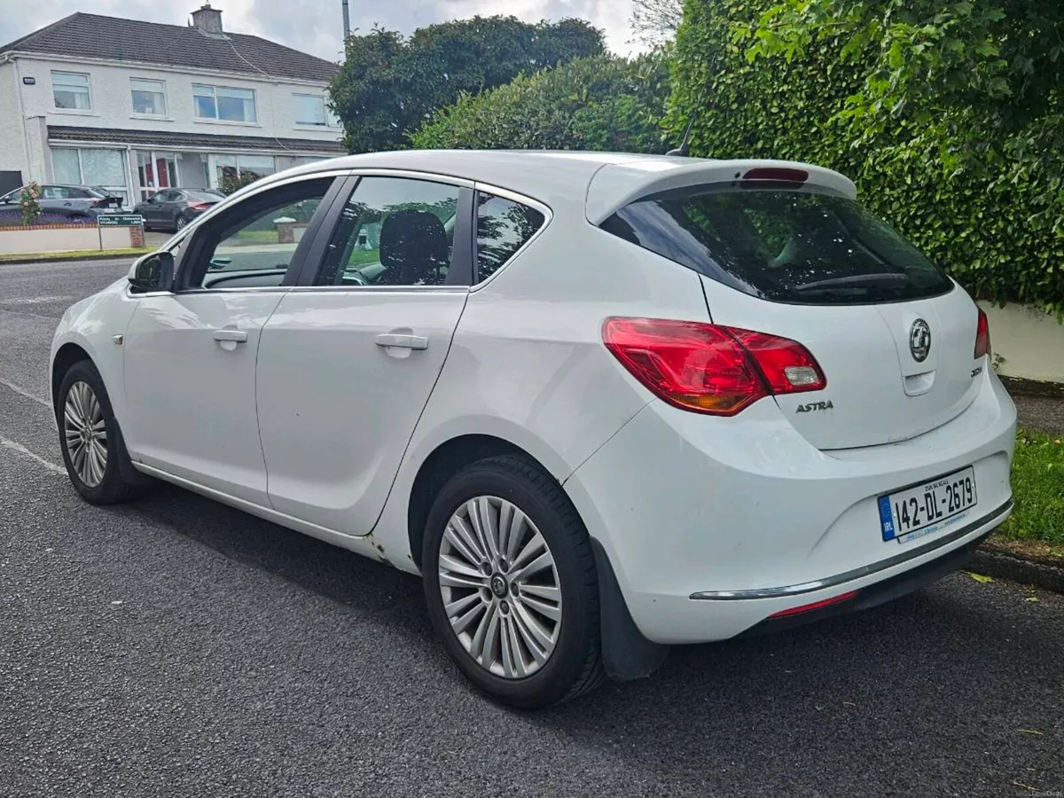 2014 Opel Astra (1.6 Diesel, New NCT) - Image 3