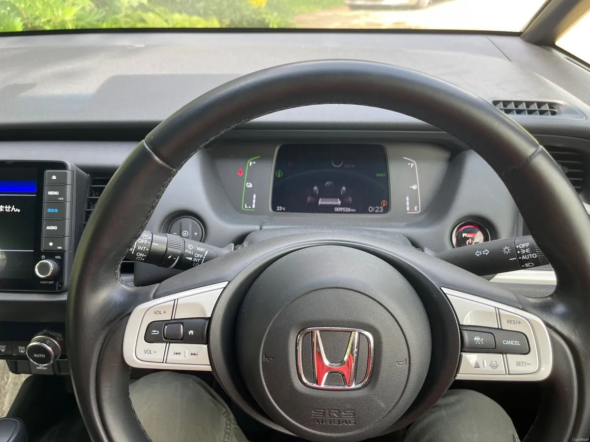 Honda Fit Hybrid 2021 - Image 2