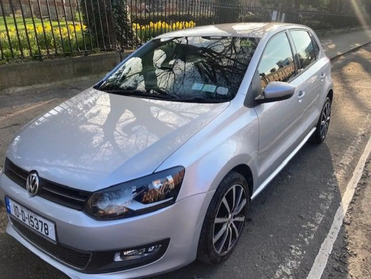 Volkswagen Polo 2010 - Image 1