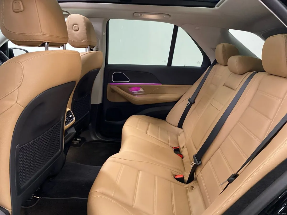 Mercedes-Benz GLE GLE 350 de 4MATIC | Beige Leathe - Image 4