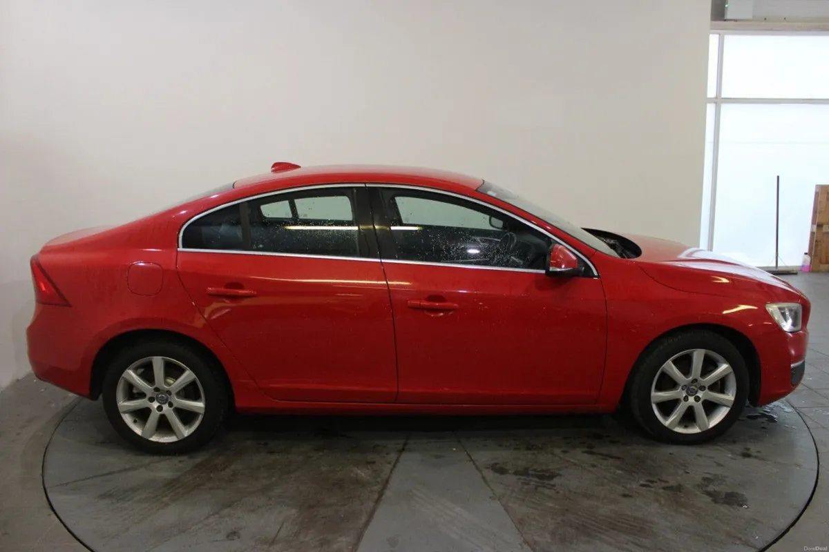 Volvo S60 D2 (120hp) SE - TENDER 36 - Image 3