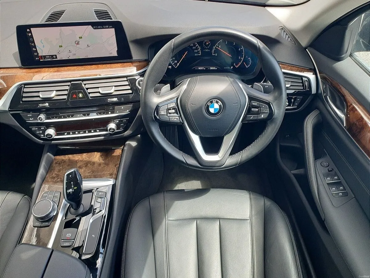 BMW 5-Series 520d xDrive SE Auto - Image 5