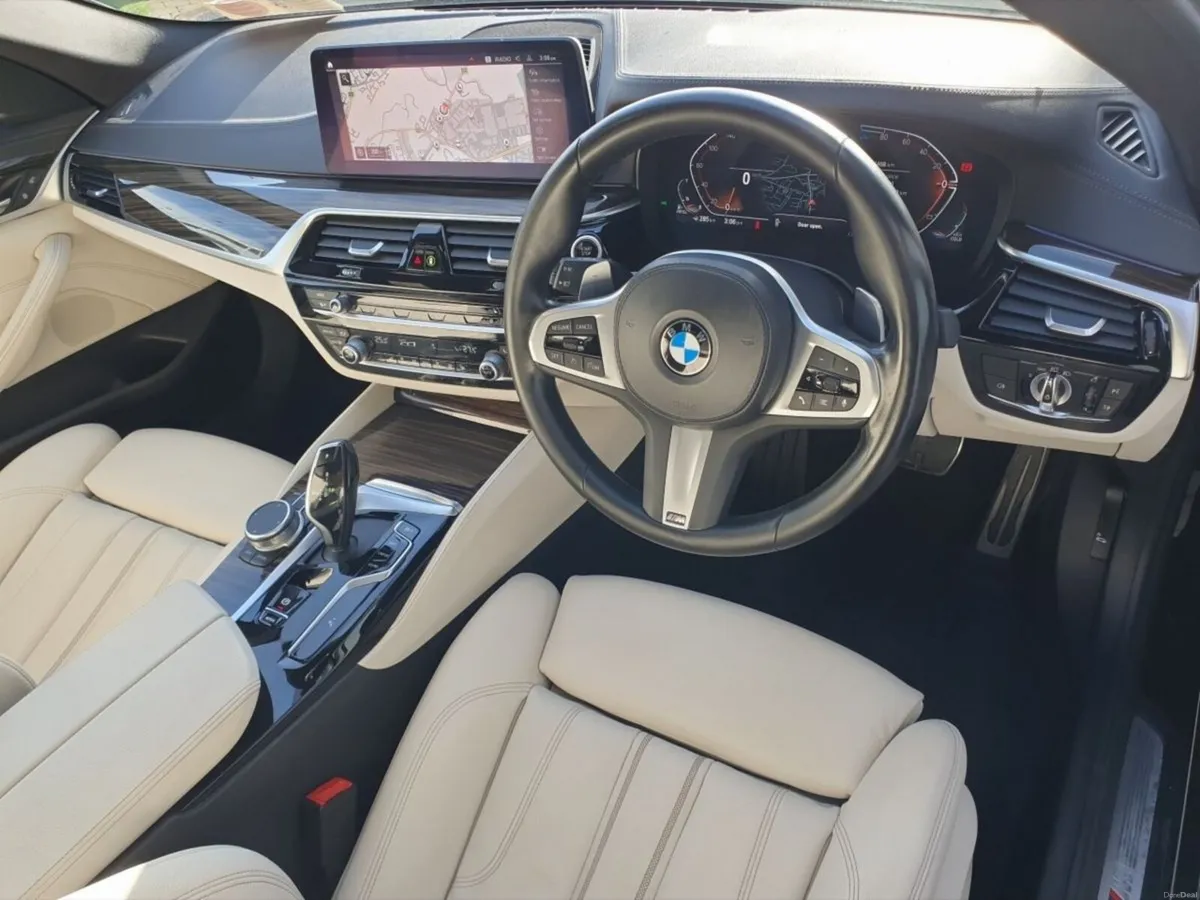 BMW 5-Series 520d xDrive M Sport Saloon - Image 6