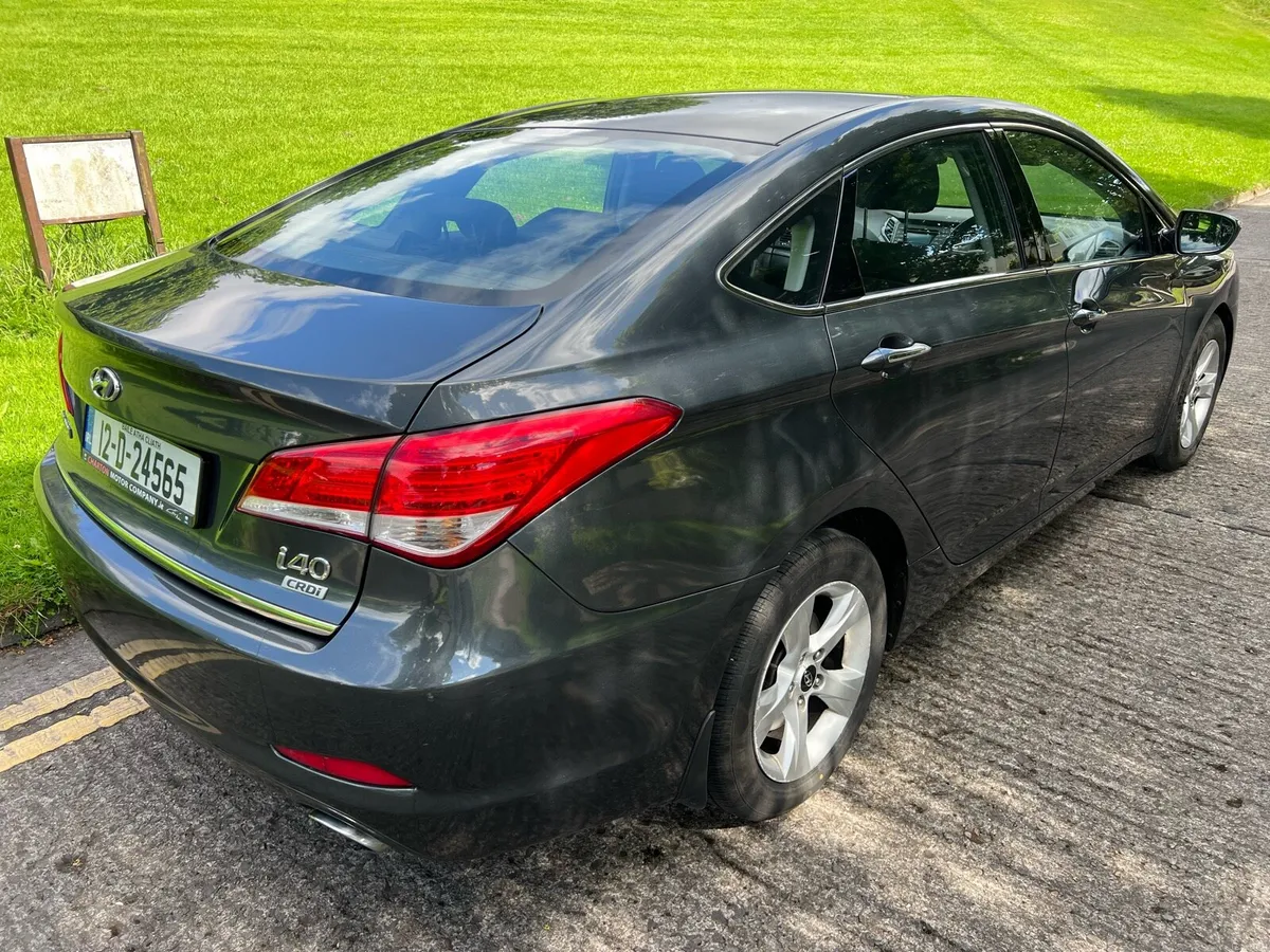 Hyundai i40 1.7 CRDI AUTOMATIC - Image 2