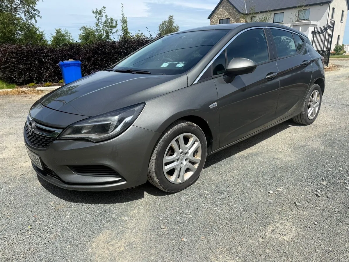 Opel Astra 1.6 diesel 2017 - Image 3