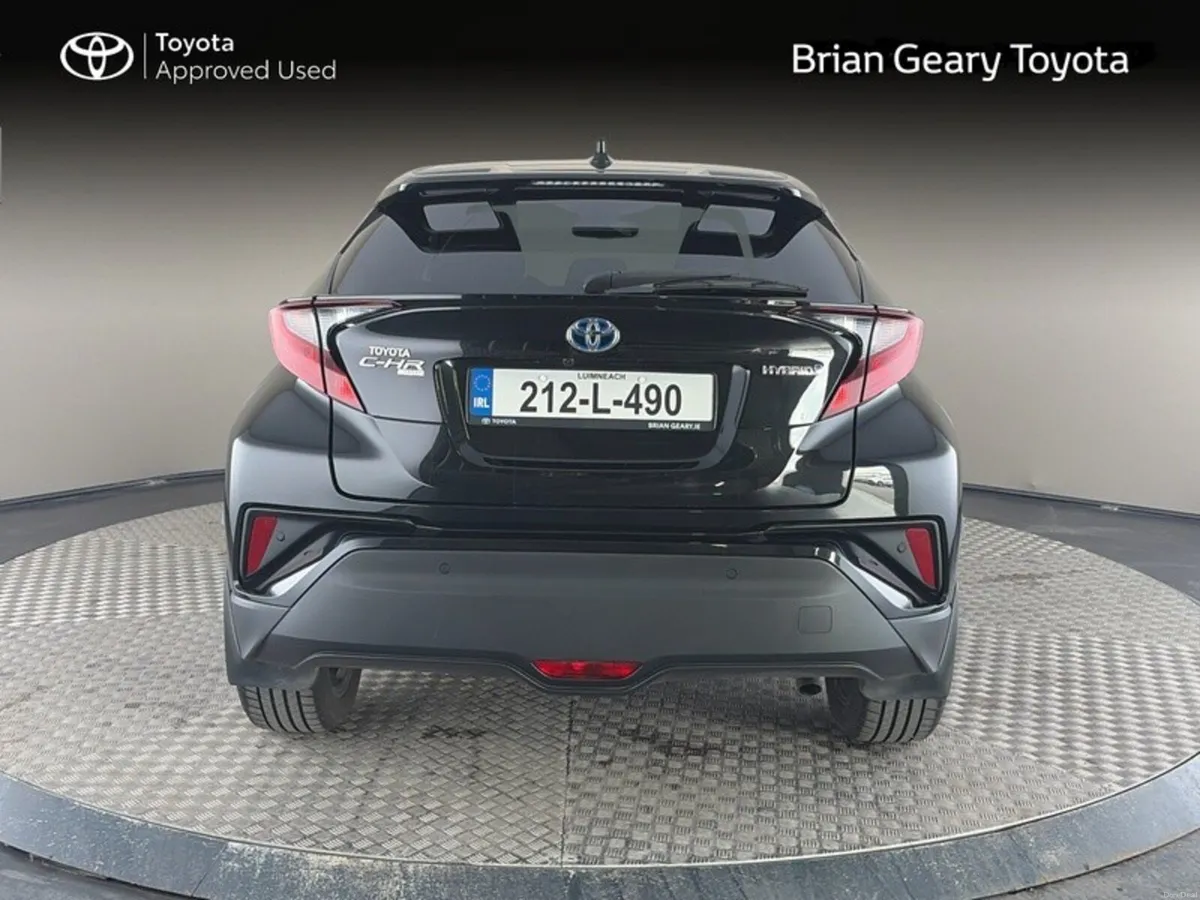 Toyota C-HR 1.8 HYBRID SPORTMONO 4DR SPORT AUTO - Image 4