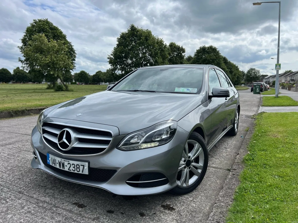 Mercedes benz E 220 CDI - Image 1