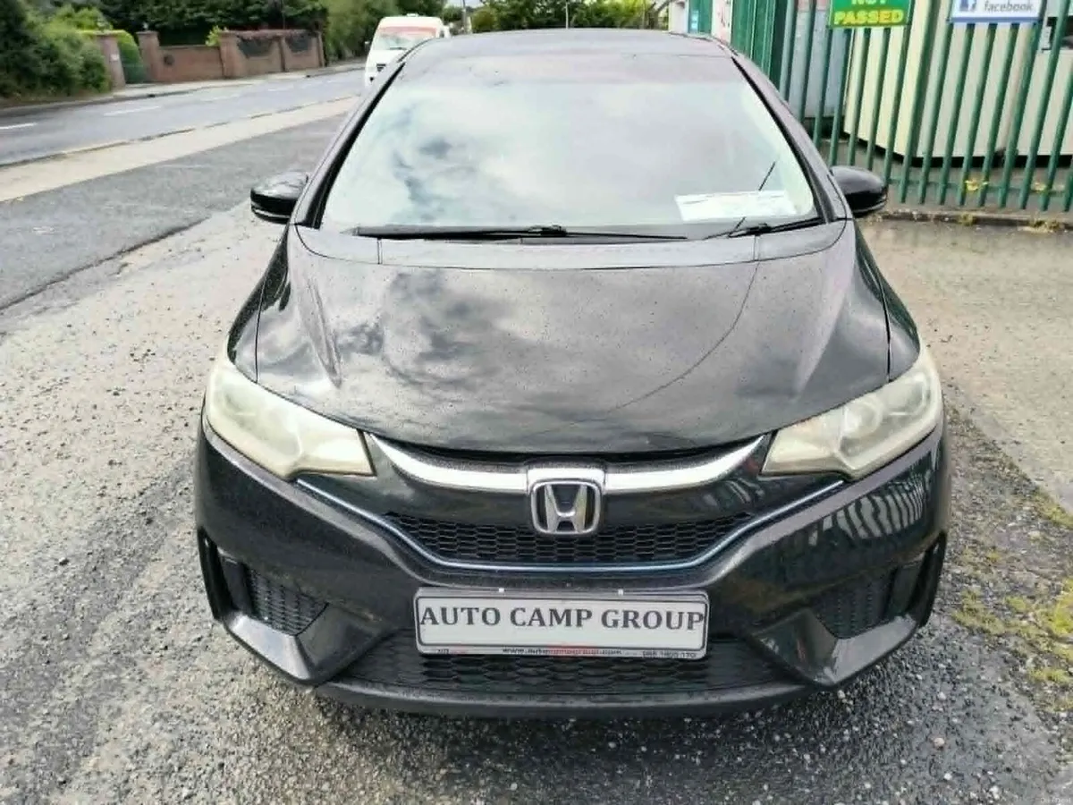 Honda Fit Petrol Hybrid 1.5 L - Image 2